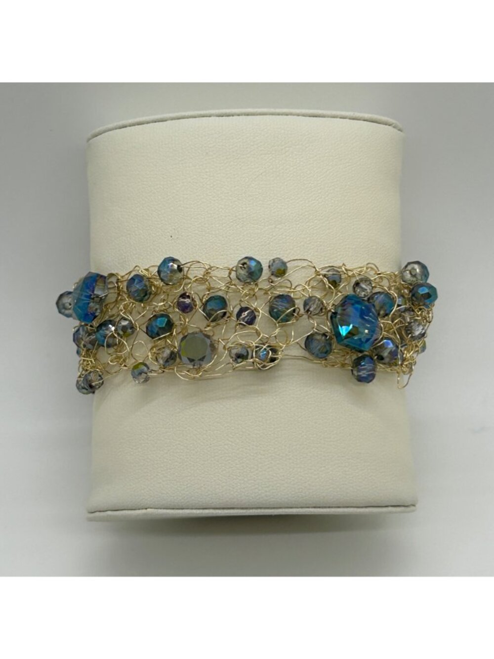 Handmade Gold-Tone Wire Crochet Bracelet Blue Crystal Beads Woven Mesh Statement - Picture 2 of 10